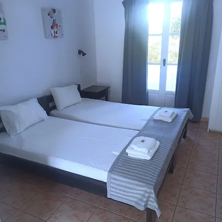 Isalos Paros * ناوسا