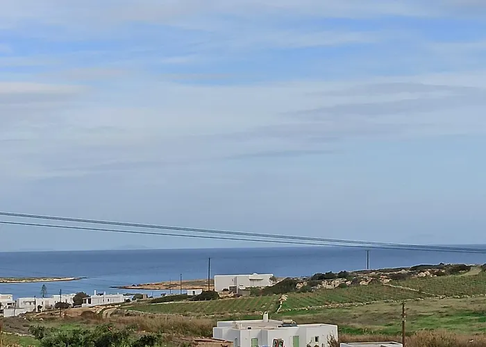 Isalos Paros * Νάουσα