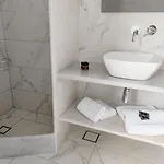 Apartment Isalos