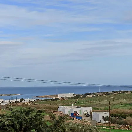 Isalos * Naousa (Paros)