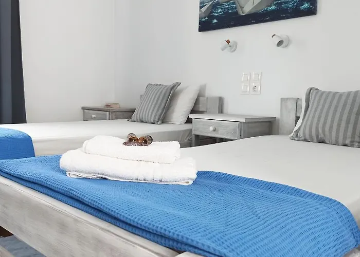 Isalos Paros * Naousa