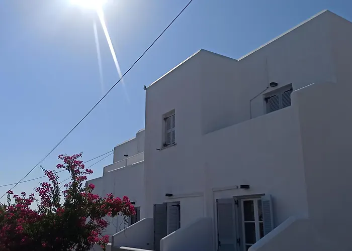 Isalos Paros *